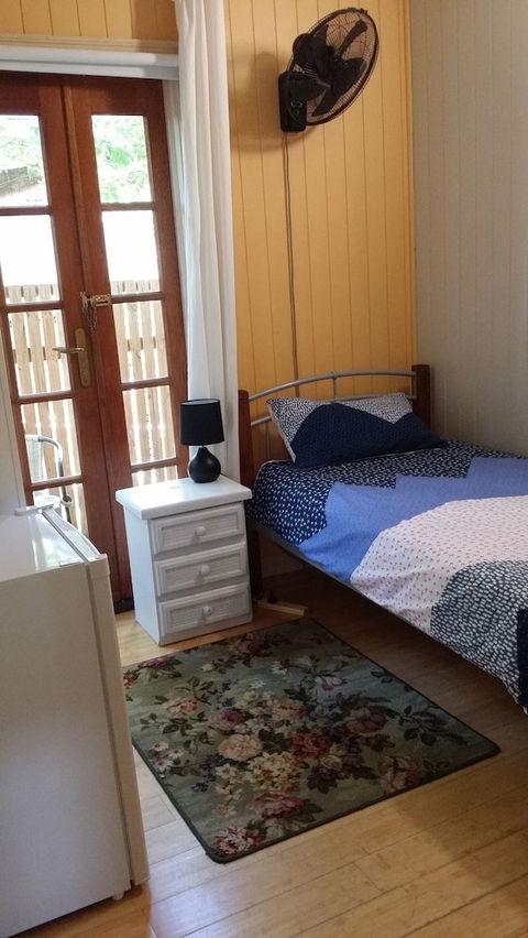 Minto Hostel - Tourism Guide 6