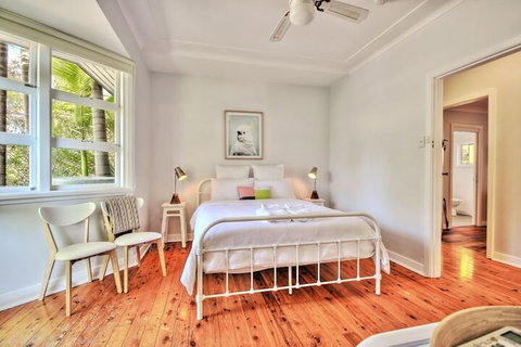 Dolphin Sands - Tourism Guide 6