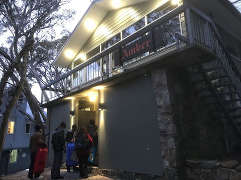 Amber Lodge Mt Buller - Hostel - Travel Agents 0