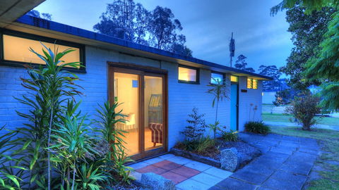 Eden Gateway Holiday Park - Tourism Guide 1