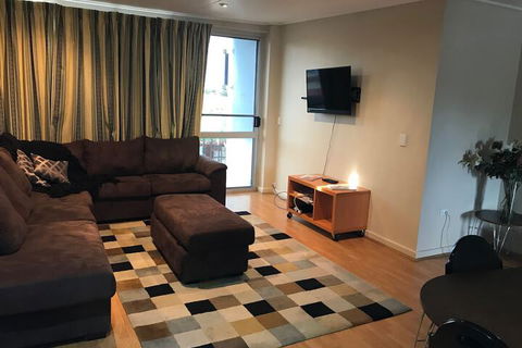 O'Shea's Royal Hotel - Travel Agents 5