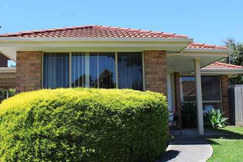 Australian Home Away At Doncaster Andersons Creek 2 - Travel Search 1
