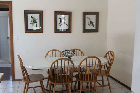 Australian Home Away At Doncaster Andersons Creek 2 - Travel Search 2