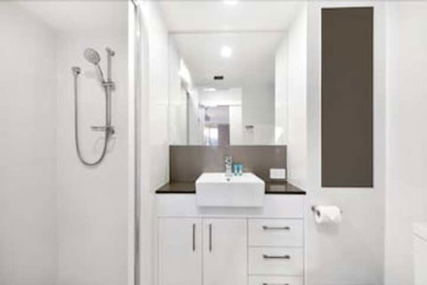 The Hill Apartments - Tourism Guide 7