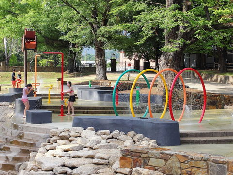 NRMA Bright Holiday Park - Tourism Guide 4