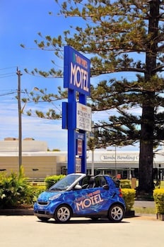 Yamba Twin Pines Motel - Tourism Guide 3