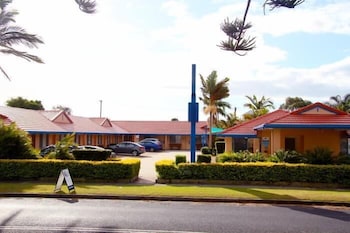 Yamba Twin Pines Motel - Tourism Guide 4