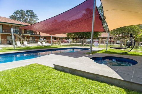 Advance Motel - Travel Search 2