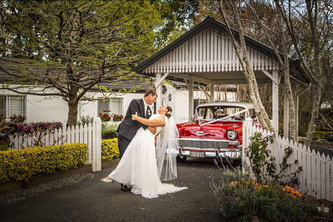 Homewood Cottages - Travel Agents 2