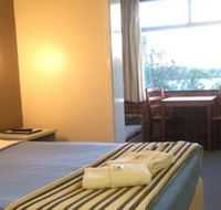 Riverview Motor Inn