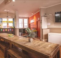 Mad Monkey Backpackers Bayswater - Cruises Travel