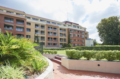 Waldorf Randwick Serviced Apartments - Tourism Guide 1