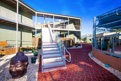 The Landing Port Hedland - Tourism Guide 2