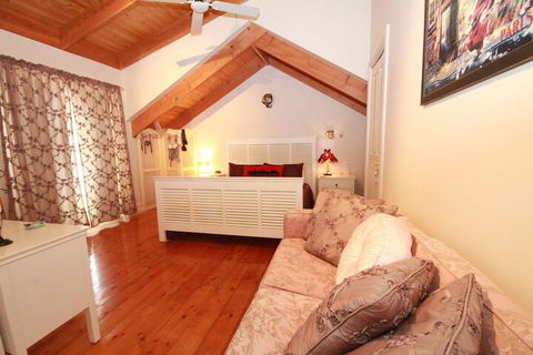 Pelican Sands Bed & Breakfast - Travel Agents 7