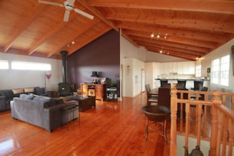 Pelican Sands Bed & Breakfast - Travel Agents 0