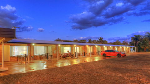 Tommo's Motor Lodge - Travel Search 5