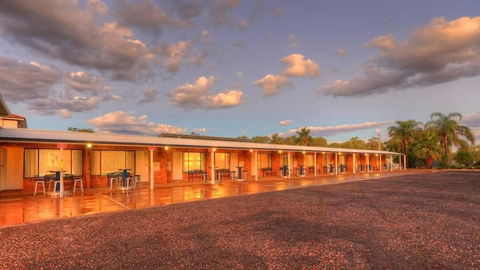 Tommo's Motor Lodge - Travel Search 6