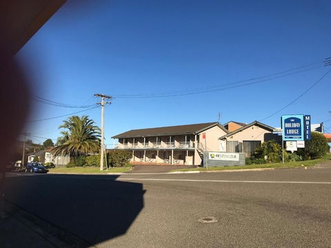 Holiday Lodge Motor Inn - Cruises Travel 1