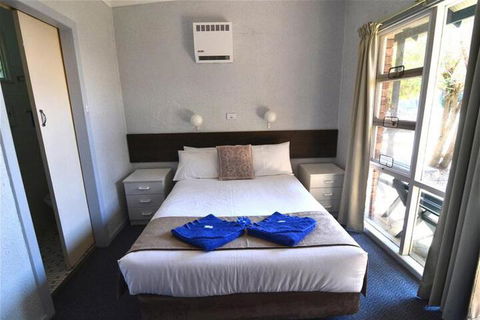 Narooma Motel - Cruises Travel 7