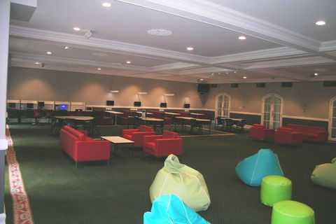 RMIT Village House - Travel Search 1