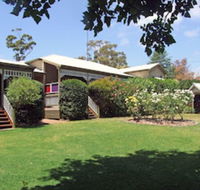 Adamsons Riverside Accommodation - Cruises Travel