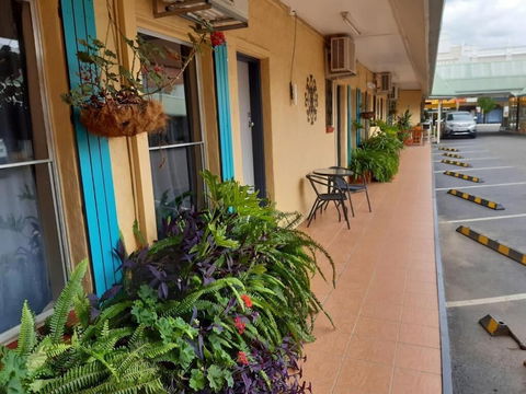 Inverell Motel - Travel Agents 0