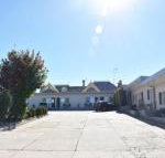 Hillview Motel - Travel Agents