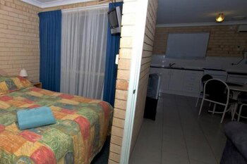 Esperance Beachfront Resort - Tourism Guide 6