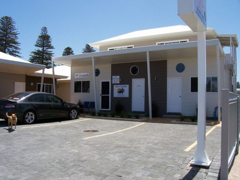 Clearwater Motel Apartments - Travel Agents 2