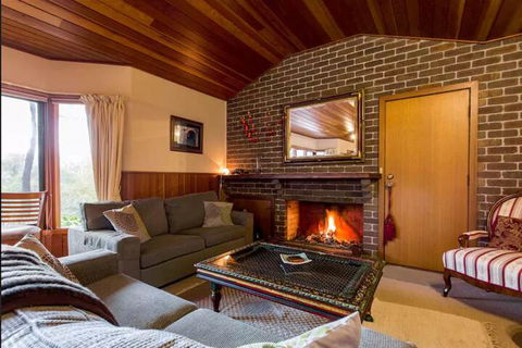 Adriennes Country Retreat - Travel Search 2