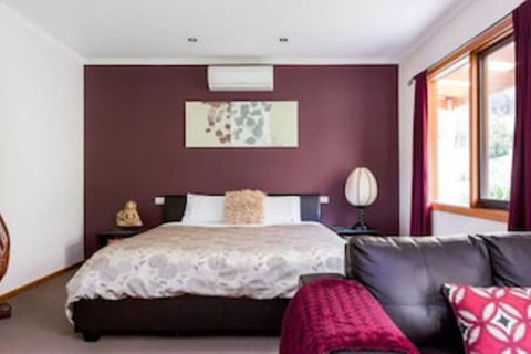 Adriennes Country Retreat - Travel Search 0