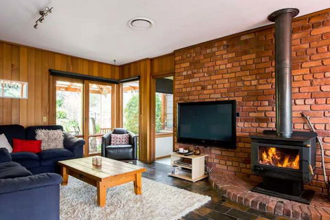 Adriennes Country Retreat - Travel Search 4