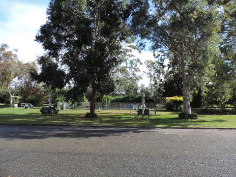 Greenacres Motel - Tourism Guide 0