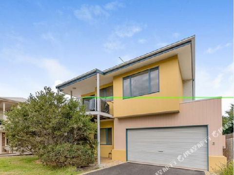 Fabulous Townhouse At The Famous Smiths Beach - Travel Agents 1