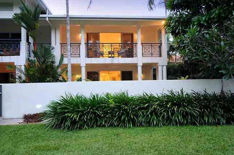 Plantation House 1 Spacious 4 Bedroom House Near Beach WIFI Netflix Telstra TV Playground Pool BBQ - Travel Agents 0