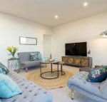 Luxury Four Bedroom Apartment