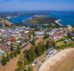 Seaspray Unit 7 straight across the road from Main Beach Yamba - Tourism Guide