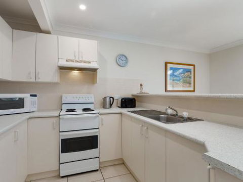 Walk On Birubi 1 / 40 Ocean Ave Pet Friendly WIFI Boat Parking & Water Views - Tourism Guide 3