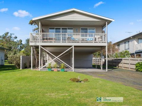 13 Seacombe Grove Ventnor - Tourism Guide 3