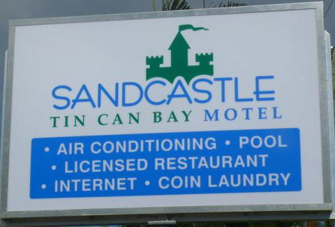 Sandcastle Motel Tin Can Bay - Travel Agents 6