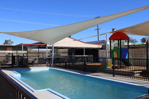 Sunshine Gardens Bourke Resort - Tourism Guide 3
