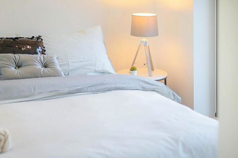 A Cozy & Stylish Suite Near Melbourne Central - Tourism Guide 2