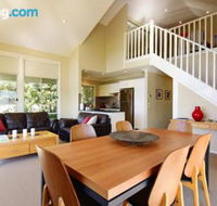 Hillcrest Spectacular views