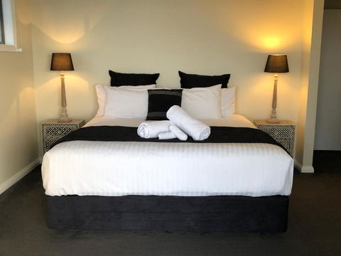 SEA EAGLE COTTAGE Amazing Views Of Bay Of Fires - Travel Search 4