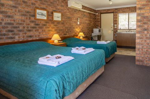Nundle Accommodation - Travel Agents 1