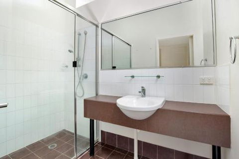 Baden 46 Rainbow Shores Walk To Beach Top Floor Air Conditioned Unit Pools - Travel Search 1