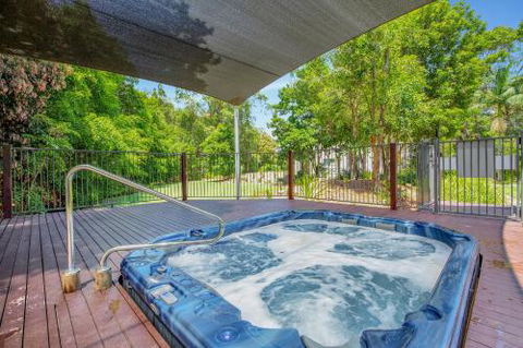 Baden 46 Rainbow Shores Walk To Beach Top Floor Air Conditioned Unit Pools - Travel Search 5