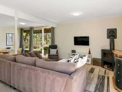 Treetops At Ventnor - Tourism Guide 1