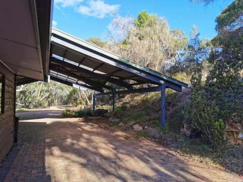 Cellar House - Travel Agents 3