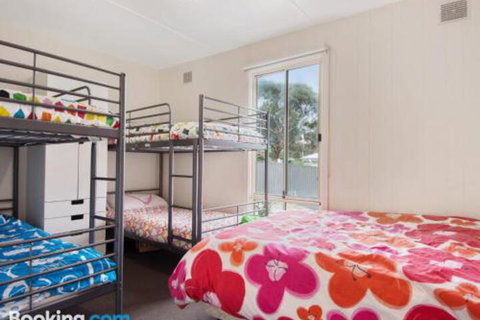 EdAn Beachhouse 21 Laronde - Tourism Guide 4